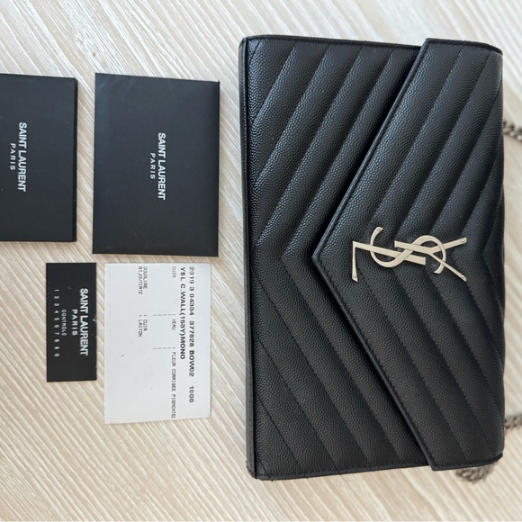 Saint Laurent Black Chevron Leather Clutch - Picture 3 of 6